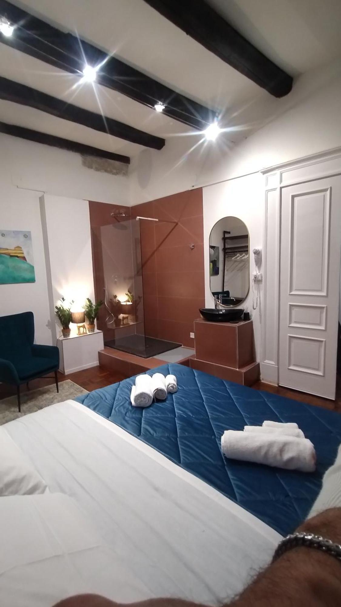 Plebiscito Suite Apartment Napels Buitenkant foto