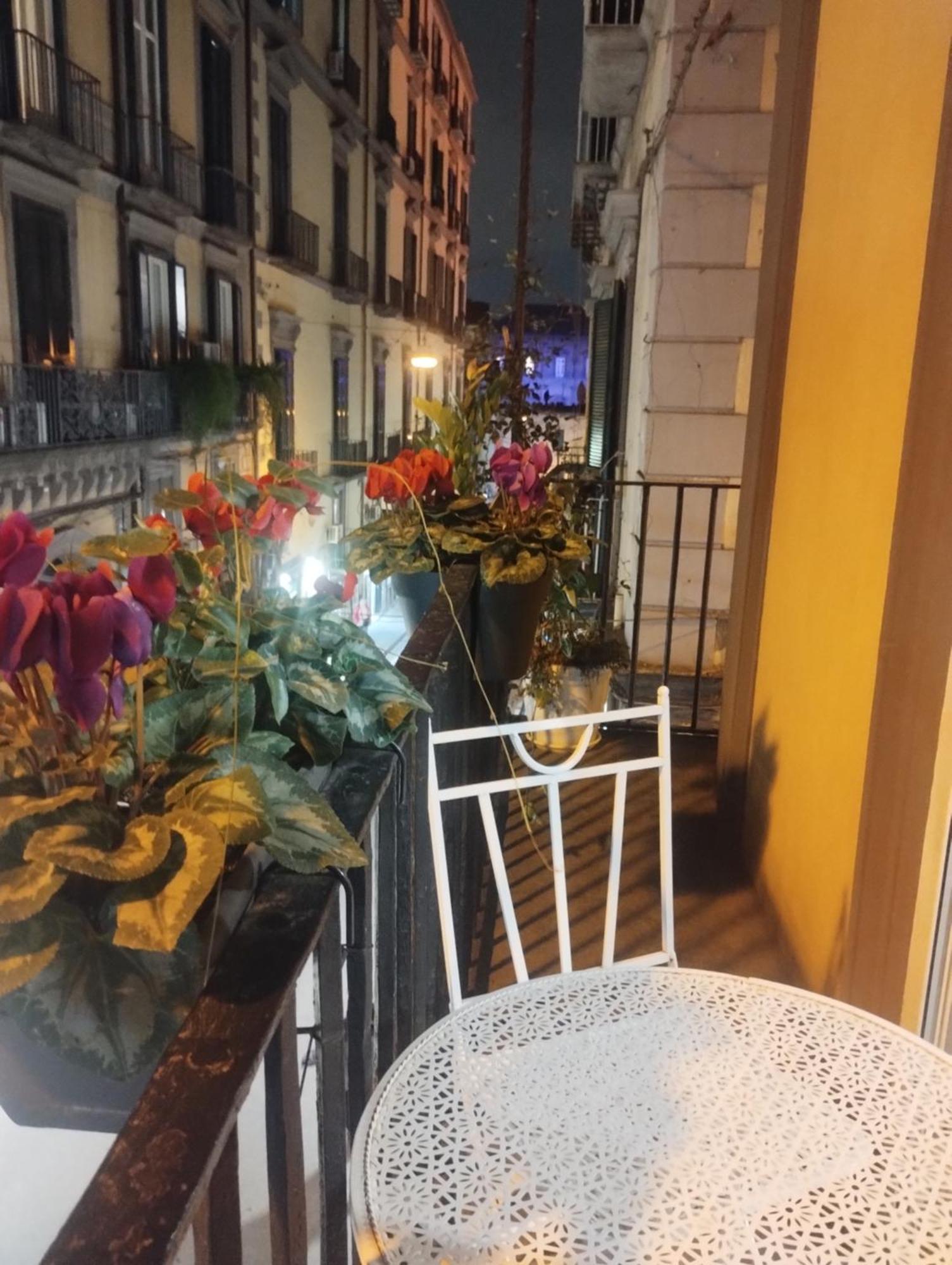 Plebiscito Suite Apartment Napels Buitenkant foto